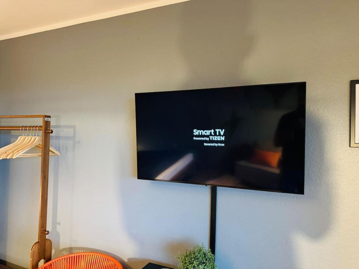 Klassen Stay - Design Studio In 11 Etage - Tolle Aussicht - Sauna, Pool - Netflix Лахщайн Екстериор снимка