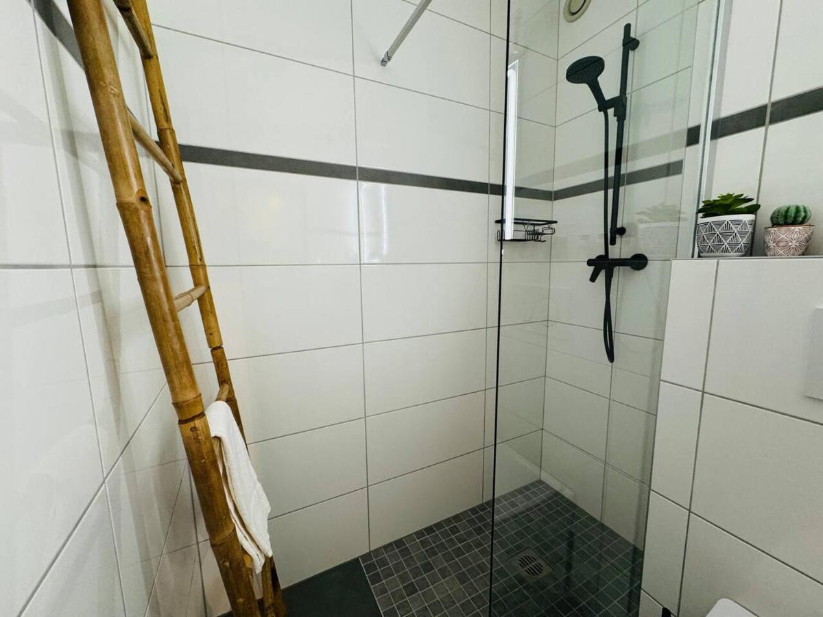 Klassen Stay - Design Studio In 11 Etage - Tolle Aussicht - Sauna, Pool - Netflix Лахщайн Екстериор снимка