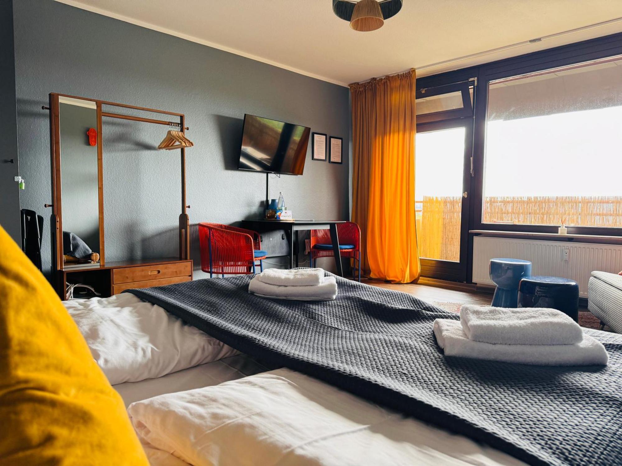 Klassen Stay - Design Studio In 11 Etage - Tolle Aussicht - Sauna, Pool - Netflix Лахщайн Екстериор снимка